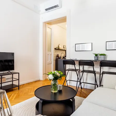 Tas Apartment