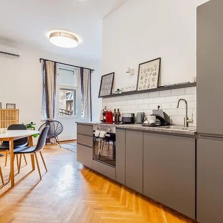 Tas Apartment Budapest