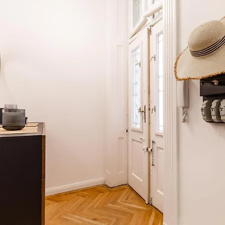 Apartment Tas Budapest