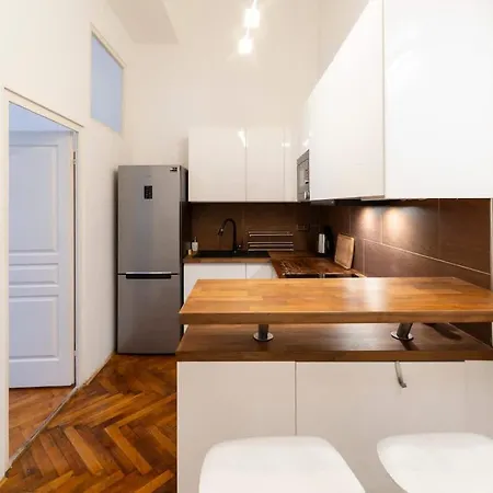Ferenc Haven Apartment *