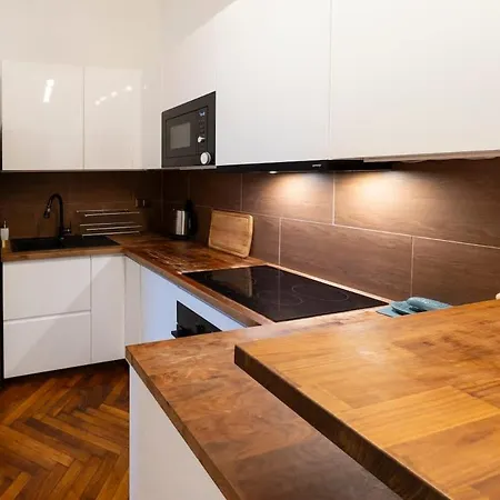 Ferenc Haven Apartment