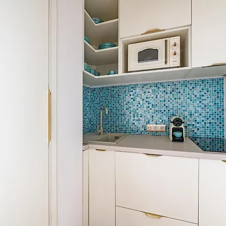 Apartment Dohany Luxury By Stn