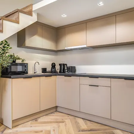 Apartment Astoria Premium - R26