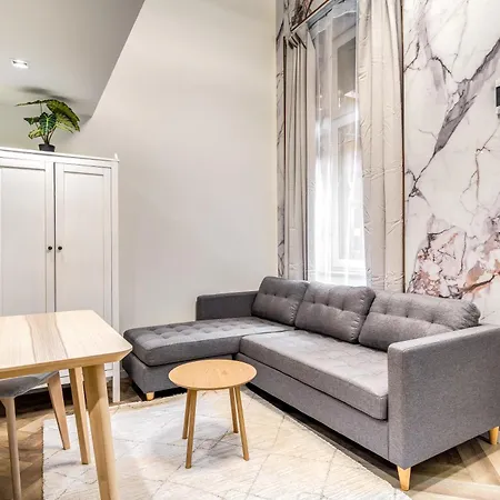 Apartment Astoria Premium - R26 *
