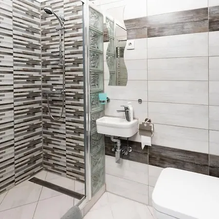 Apartment Charles' Haven In The Heart Of Budapest
