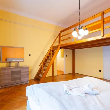 Cozy Bajcsy 31 Budapest