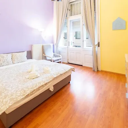 Cozy Bajcsy 31 Budapest