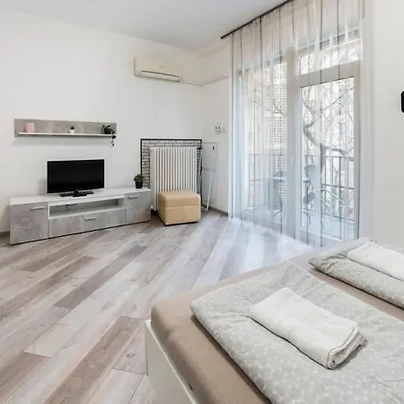 Apartment Charles' Haven In The Heart Of