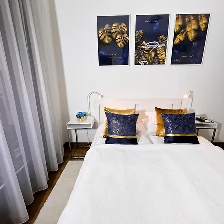 Apartment Luxe Studio With City Center Vibe