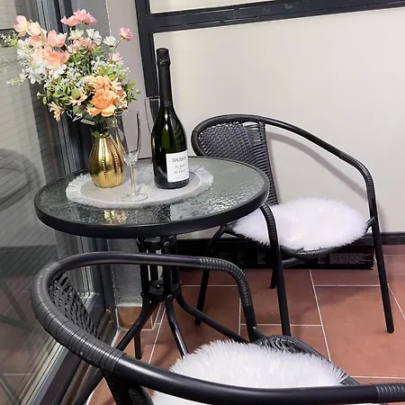 Luxe Studio With City Center Vibe Budapest