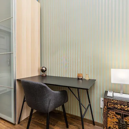Venus - Broadway I Apartment