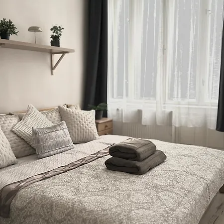 Vaci Corso Apartment *