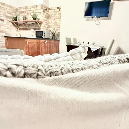 Vaci Corso Apartment