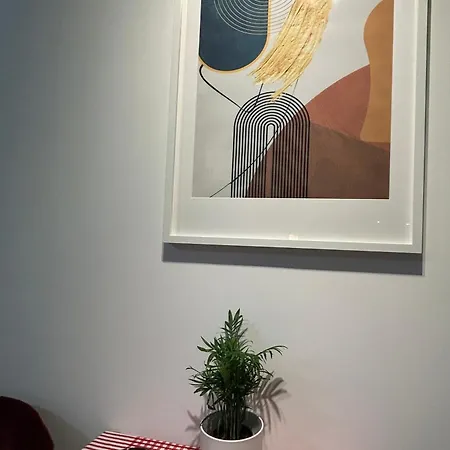 New Studio-free Parking Evcs Apartment