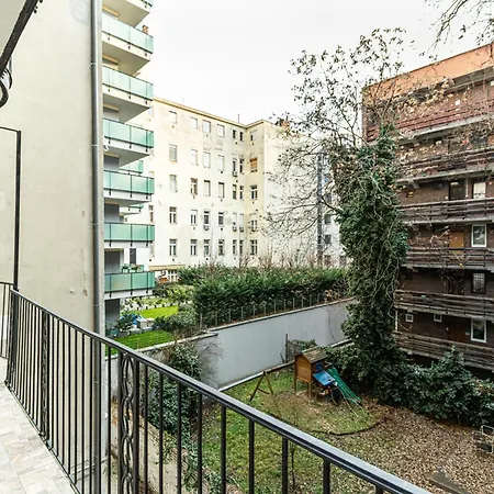 80 Sqm, 3 Bedrooms, 2 Bathrooms, New Apartment Budapest