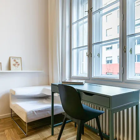 80 Sqm, 3 Bedrooms, 2 Bathrooms, New Apartment Budapest