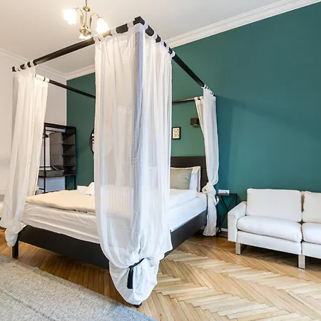 Apartment 80 Sqm, 3 Bedrooms, 2 Bathrooms, New Budapest