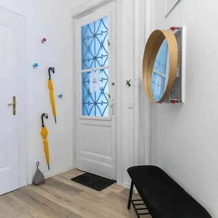 80 Sqm, 3 Bedrooms, 2 Bathrooms, New
