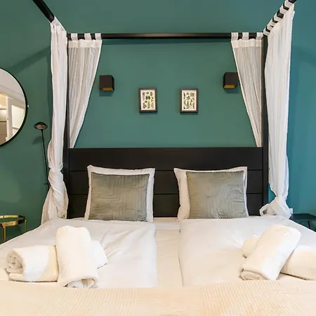 Apartment 80 Sqm, 3 Bedrooms, 2 Bathrooms, New