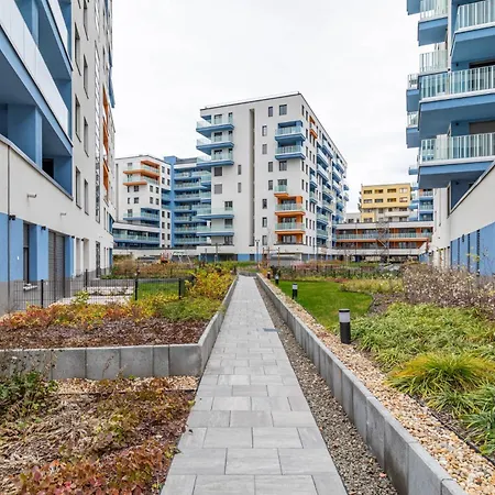 Marina Bay With Private Rooftop Garden Apartman Budapest