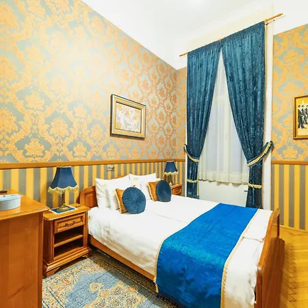 Cotton House Hotel 4*