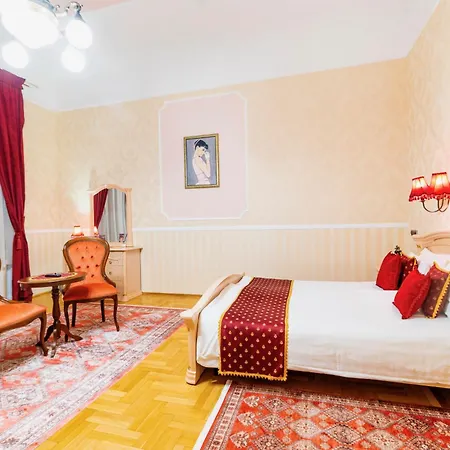Cotton House Hotel