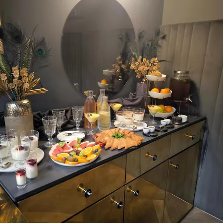 Hotel Leo Boutique 2*