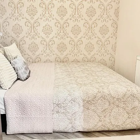 Vaci Corso Apartment *