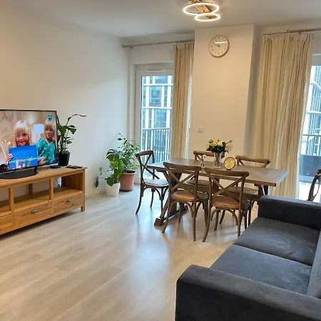 Danube 3 Beds With Big Balcony Parking 10euro A Day Budapest