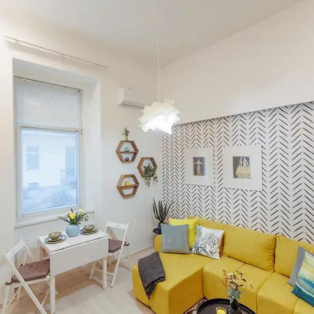 Moonlight Apartment