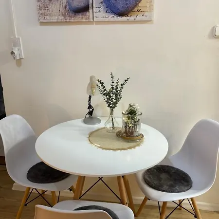 Apartment Oktogon Cozy Terrace Budapest