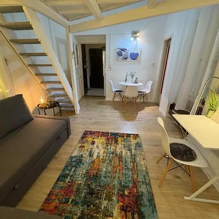 Oktogon Cozy Terrace