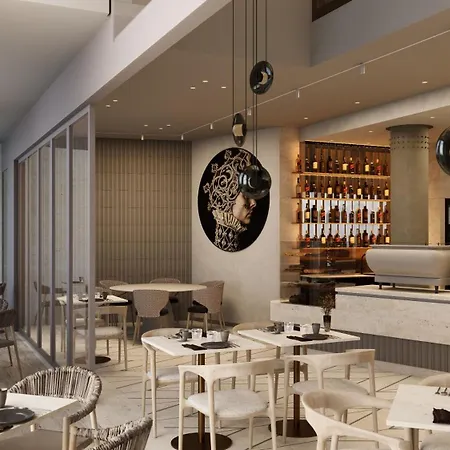 Leon & Lounge Hotel