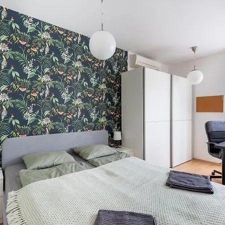Apartment Er14 Erkel Utca 14 A - Lovely With Terrace