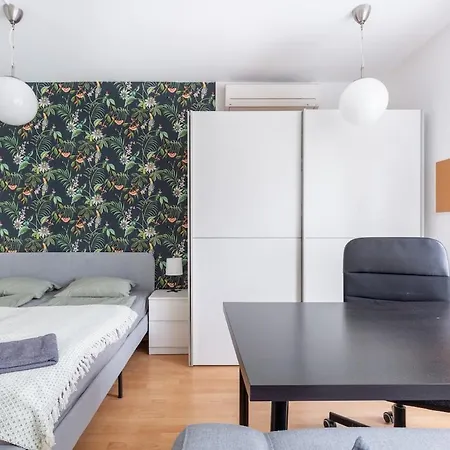 Er14 Erkel Utca 14 A - Lovely With Terrace Apartment *