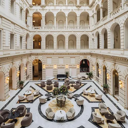 Anantara New York Palace - A Leading Of The World
