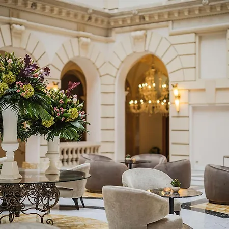 Anantara New York Palace - A Leading Of The World