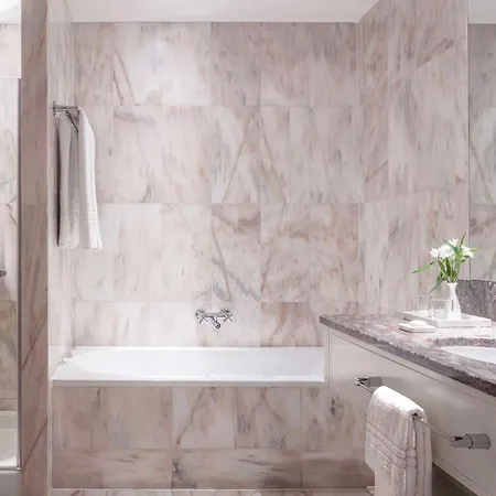Anantara New York Palace - A Leading Of The World Hotel