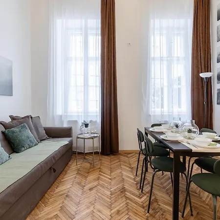 Gemini Budapest