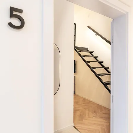 E22 - Boutique Apartments, Location By Bqa * Budapest