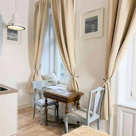 Hj7-a Hunyadi Apartment Budapest