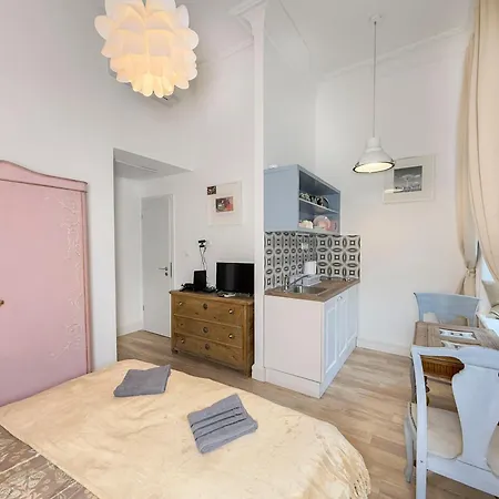Hj7-a Hunyadi Apartment *