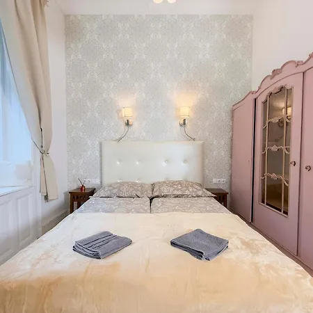 Apartment Hj7-a Hunyadi *