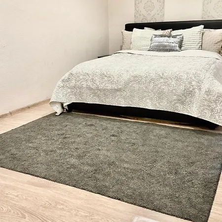 Vaci Corso Apartment