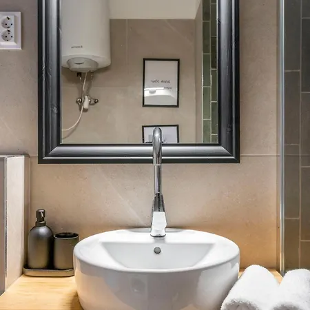 Appartement King St' M&g By Prestige Gallery Boedapest