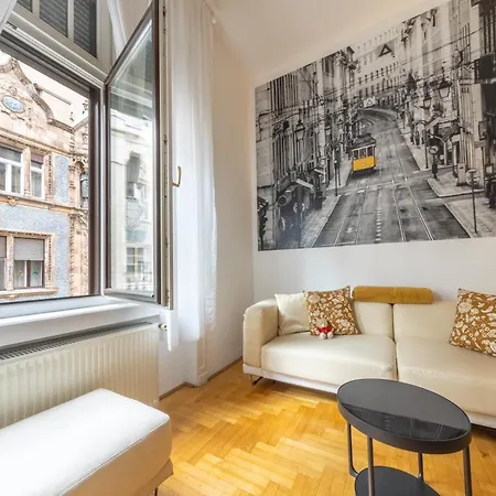 Katalin Budapest