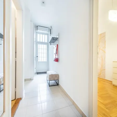 Apartment Katalin *