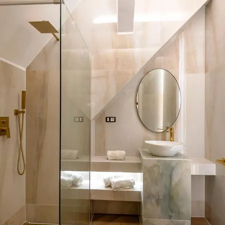 Vip Jacuzzi Luxury * בודפשט