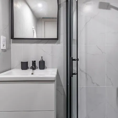 Apartment Cool In