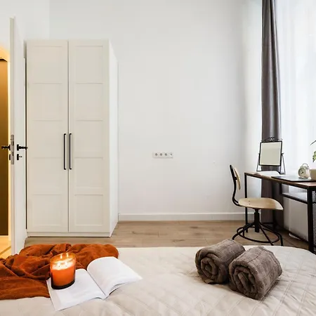 Appartement Chic Urban Retreat- Near Opera & Basilica